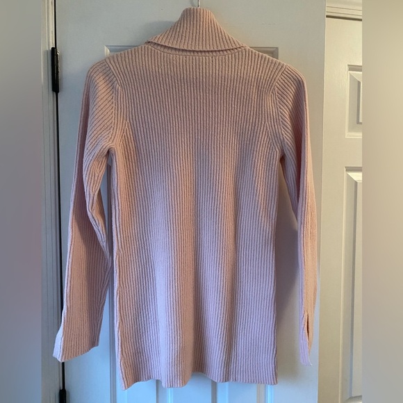 Banana Republic Merino Wool Pink Tunic Turtleneck Sweater. Size M - Picture 5 of 6
